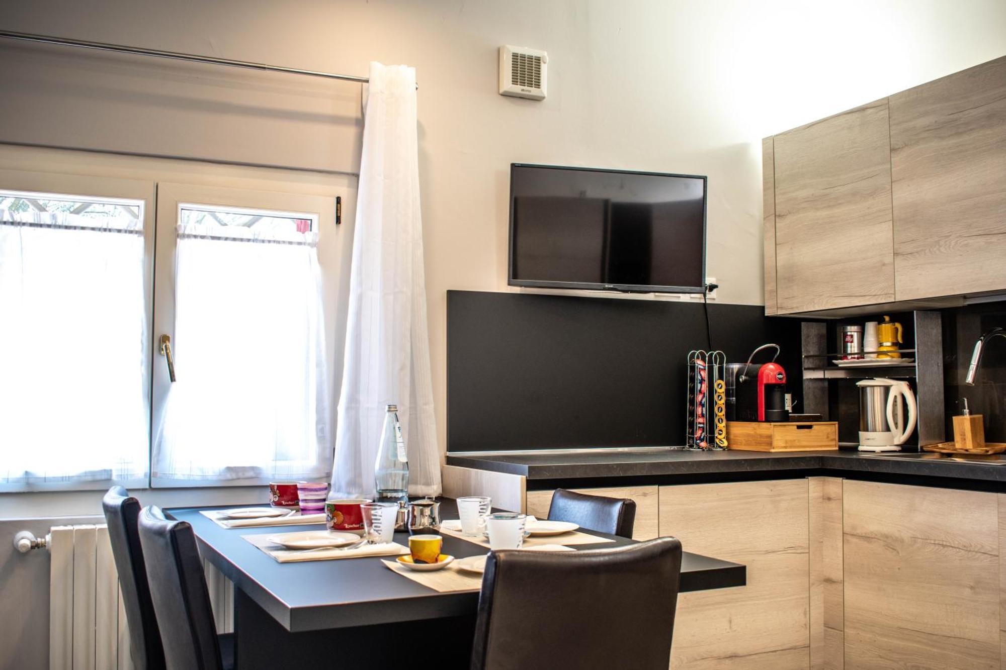 Apartment A Due Passi Dal Castello - Moderno E Ristrutturato