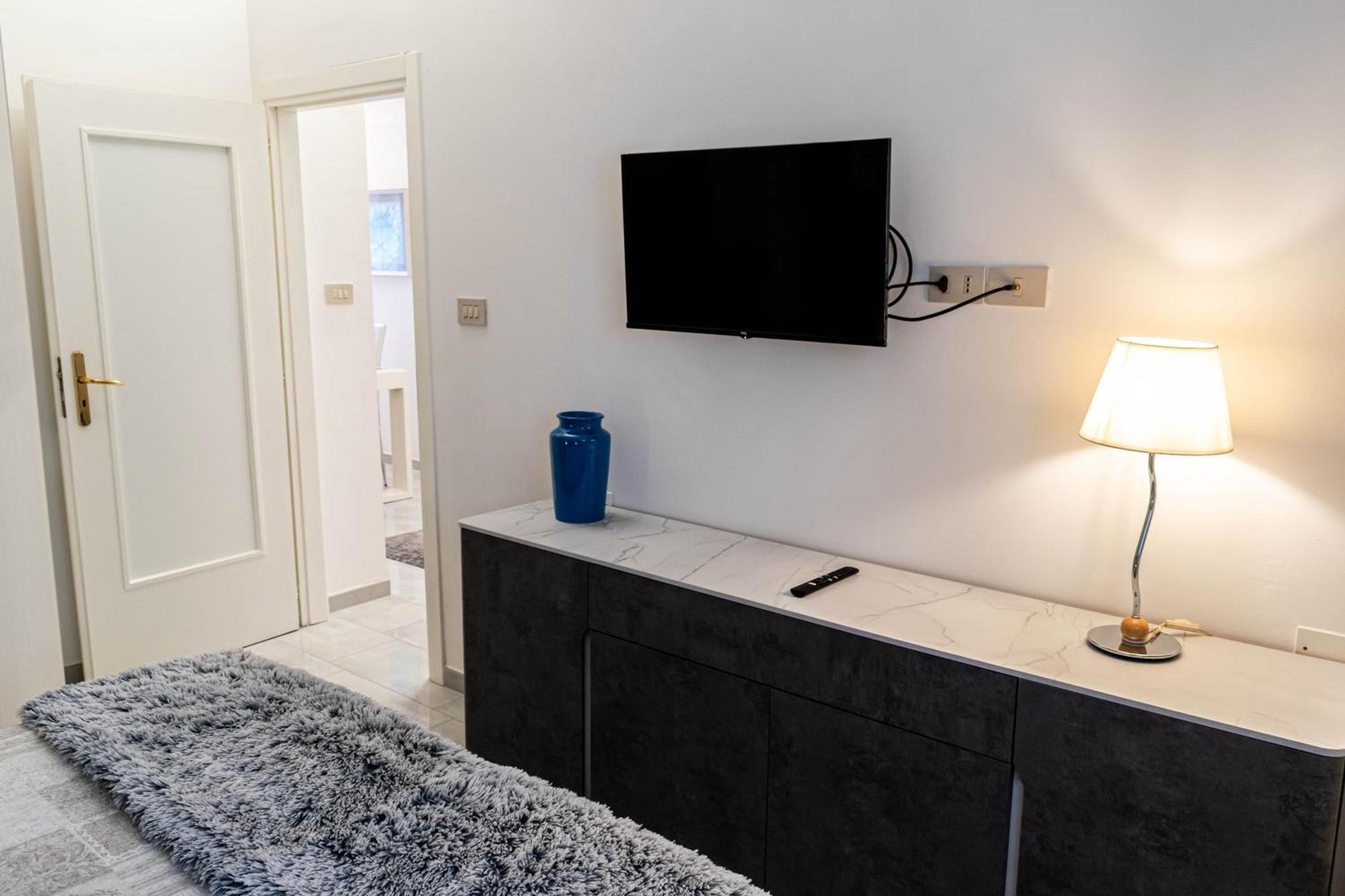 A Due Passi Dal Castello - Moderno E Ristrutturato Appartement